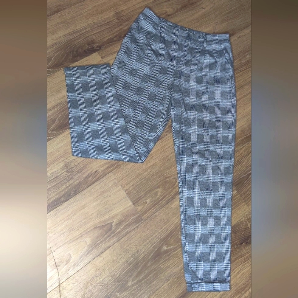 Ambiance Plaid Casual Ankle Pants